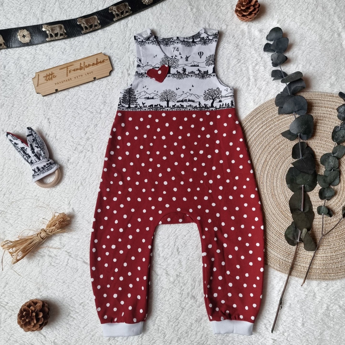 Romper *Folklore* - Wunderzapfen -