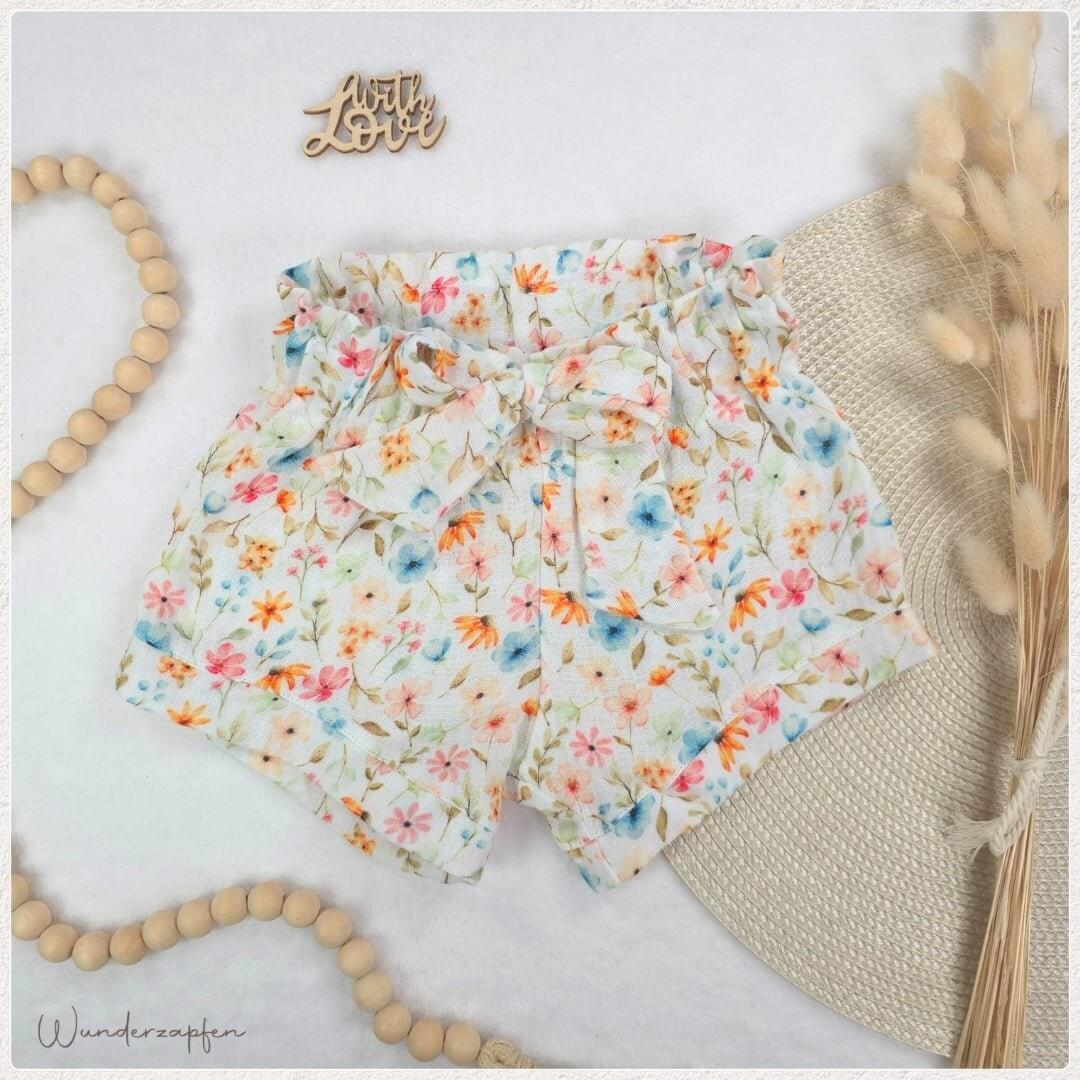 Musselin - Shorts *Blumenkonfetti* - Wunderzapfen -