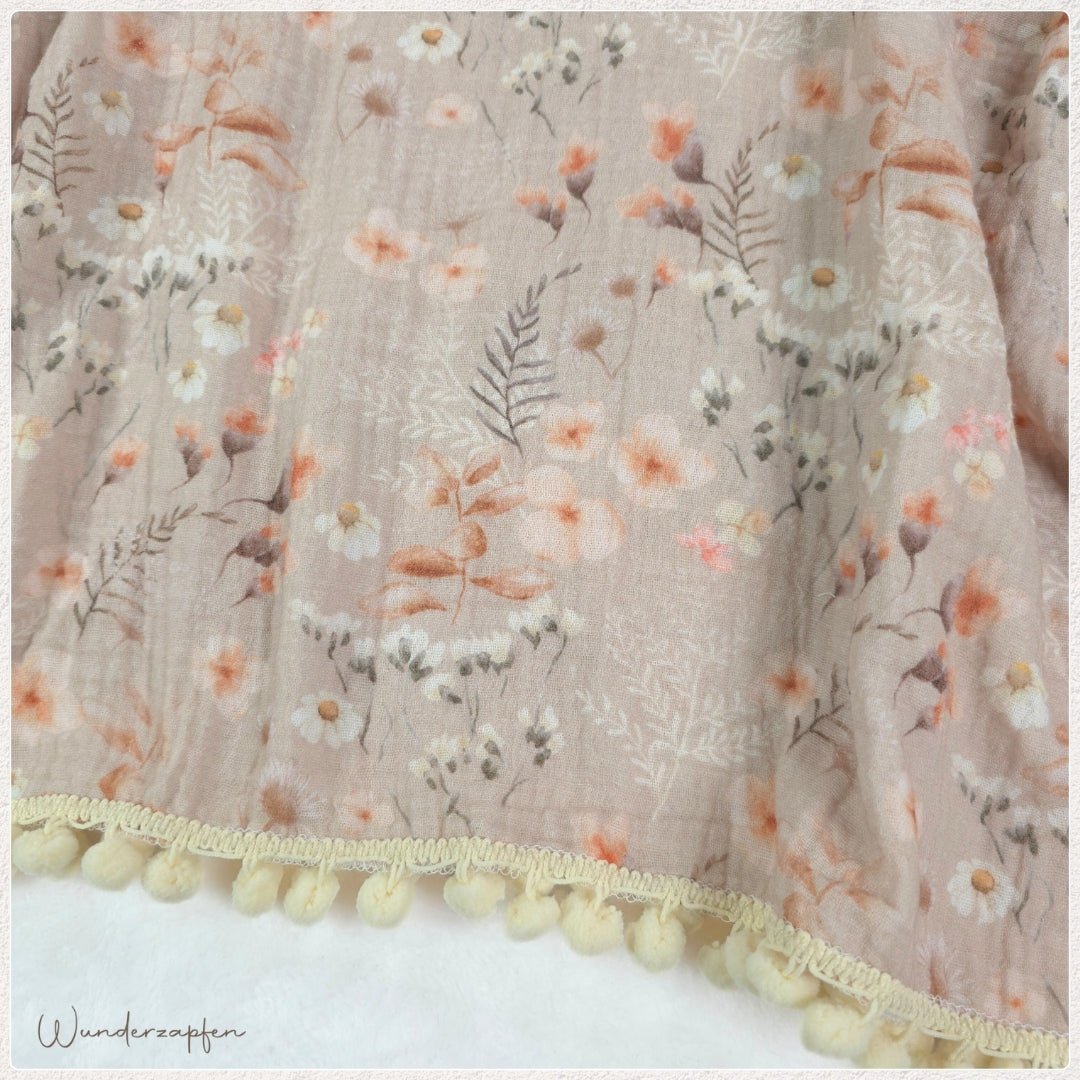 Badeponcho *Blumen* mit Pompomborte Creme - Wunderzapfen -