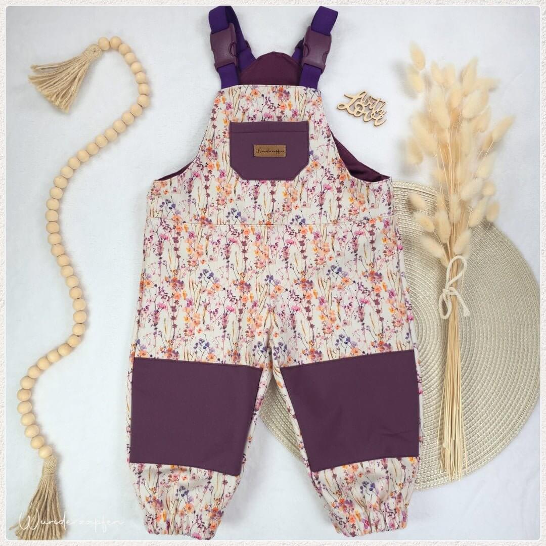 Softshell - Latzhose *Wildblumen* - Wunderzapfen -