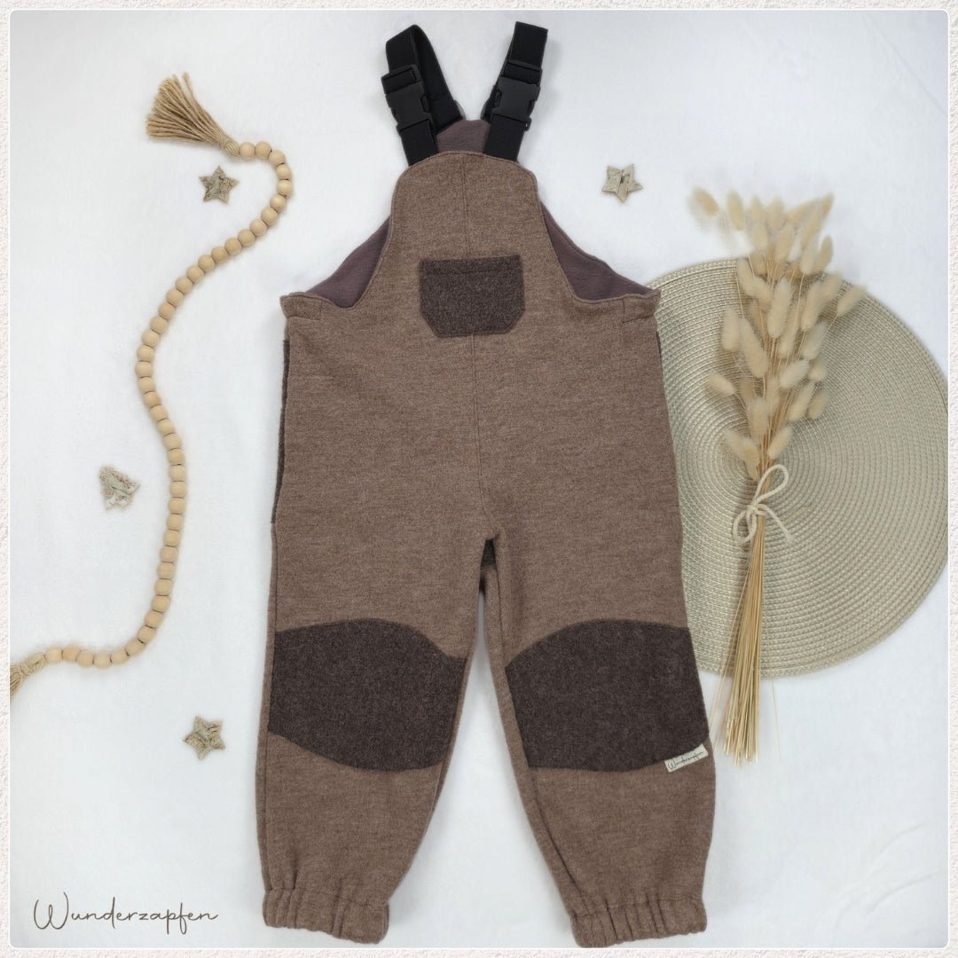 Latzhose Merino - Wollwalk *Taupe & Greige* - Wunderzapfen -