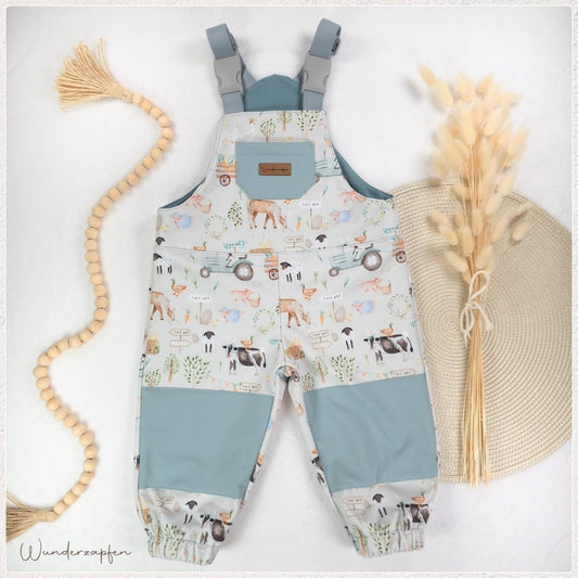 Softshell - Latzhose *Bauernhof* - Wunderzapfen - 