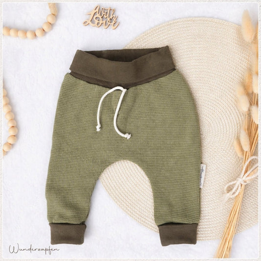 Pumphose schmal *oliv* - Wunderzapfen - 