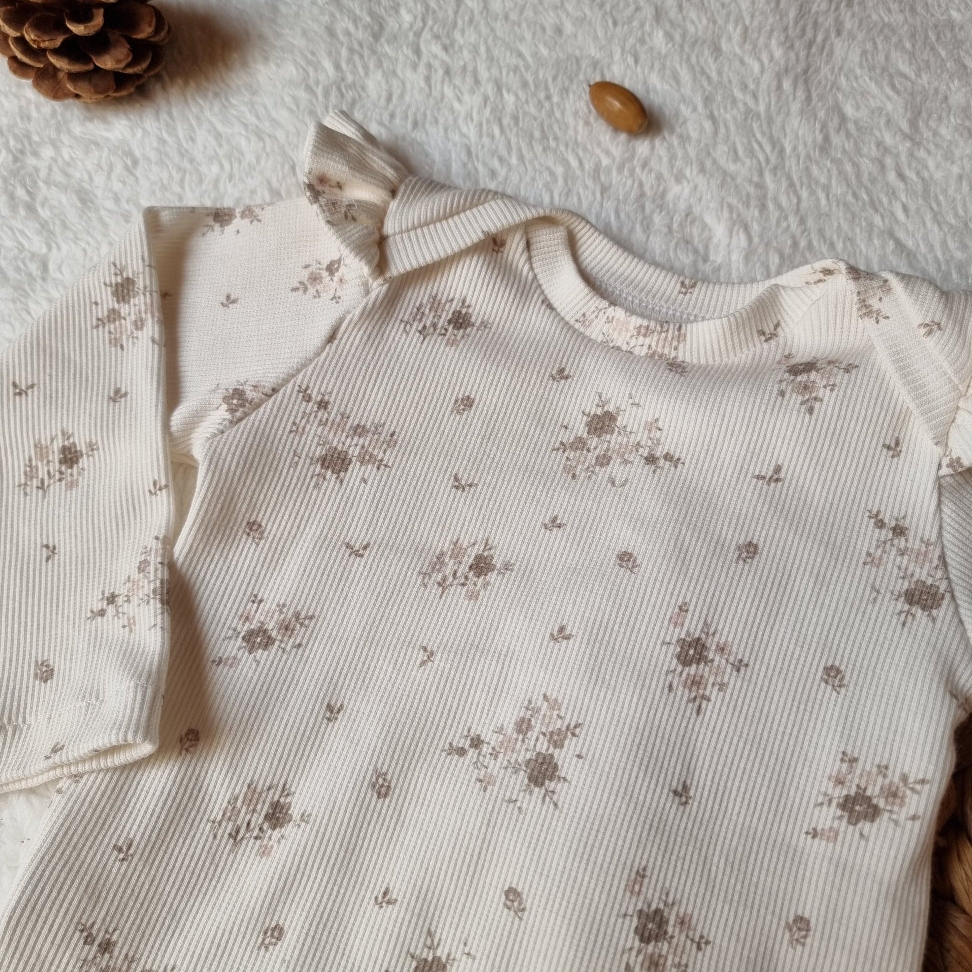 Langarmbody *Vintage Flower* - Wunderzapfen - 